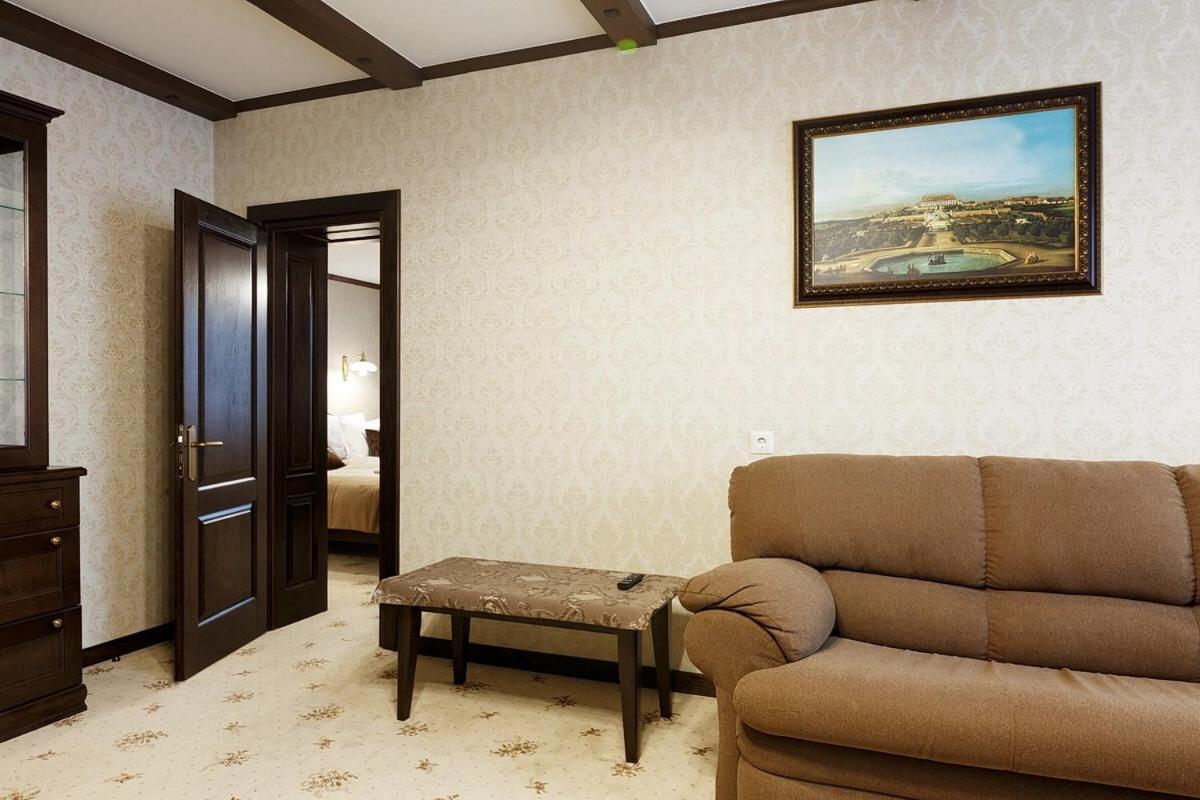 Gasthaus & Spa บูโคเวล ภายนอก รูปภาพ